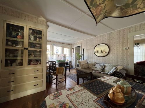 22 South St, Concord NH 03301-2664 exterior