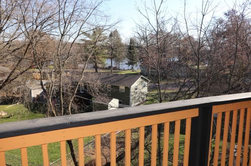 5504 Wonder Wood Dr, Bull Valley IL 60097-9083 exterior