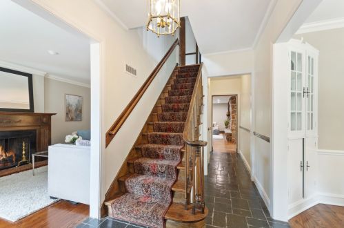 6665 Sioux Ave, Chicago IL 60646-2822 exterior