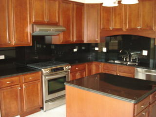 5916 Northwest Hwy, Chicago IL  60631-2643 exterior