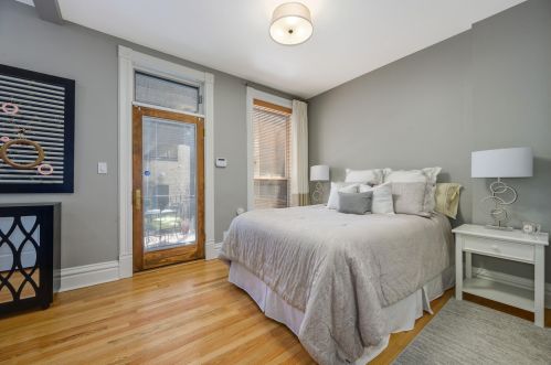 619 Belden Ave, Chicago IL 60614-3305 exterior