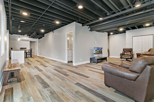 2309 Timberline Trl, Bull Valley IL 60098 exterior