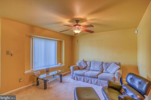 25 Erbitea Ln, New Castle DE 19720-4655 exterior