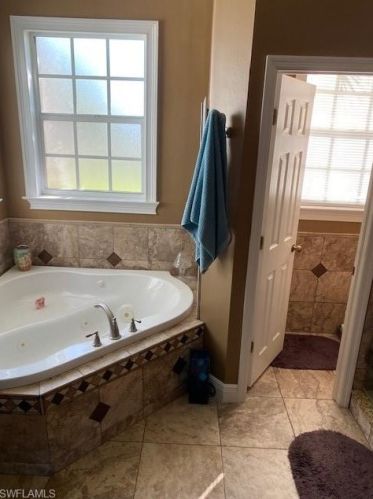 103 Burnt Pne Dr, Naples FL exterior