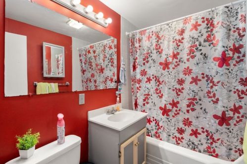 838 Saratoga St, Boston MA 02128-1113 exterior