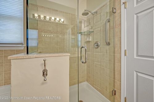 17 Spencer Dr, Jackson Twp NJ  08527-4389 exterior