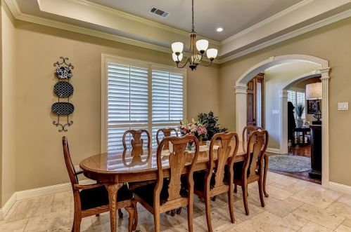 1757 Woodlake Rd, Denison TX 75021-8020 exterior