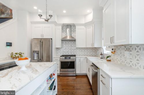 1803 Catharine St, Philadelphia PA  19146-1837 exterior