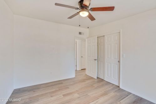 5936 Hawthorne St, Tucson AZ  85711-1528 exterior