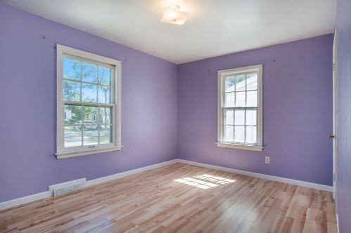 3007 Roosevelt Rd, Meskegon MI 49441-3906 exterior