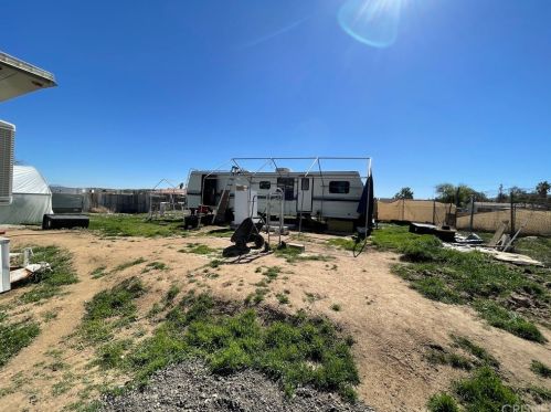 21931 Cedar St, Perris CA 92570-9289 exterior