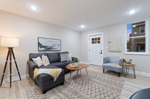 139 42nd St, Pittsburgh PA  15201-3136 exterior