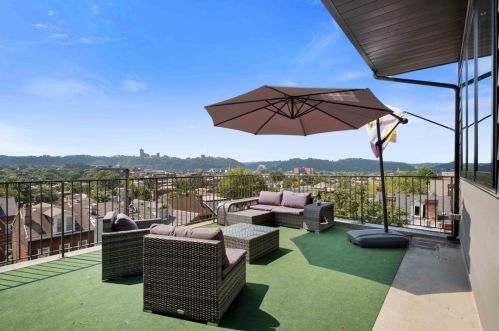 521 Jefferson St, Pittsburgh PA  15212-4418 exterior