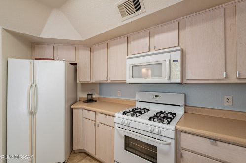 1561 Paseo Ln Tinaja, Green Valley AZ 85614-3988 exterior