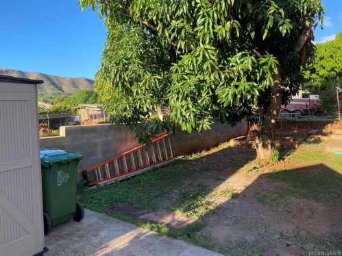 728 21 Ave, Honolulu HI 96816-4516 exterior