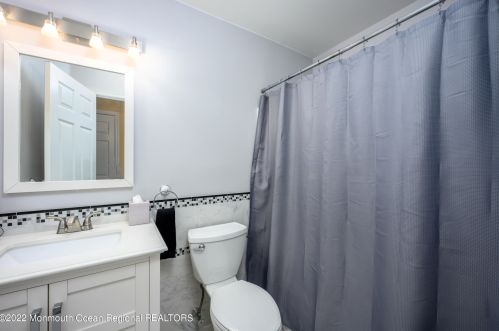 13 Grosunor Ct, Jackson Twp NJ 08527-3973 exterior