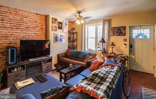 1522 Hicks St, Philadelphia PA  19146-4821 exterior