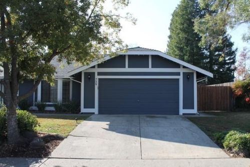 739 Hancock Dr, Folsom CA  95630-4905 exterior