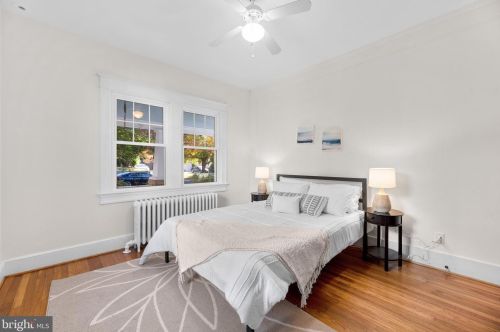 9112 Glenridge Rd, Silver Spring MD 20910-2127 exterior