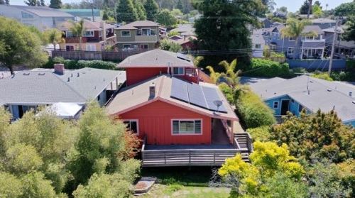 405 Monterey Ave, Capitola CA 95010-3617 exterior