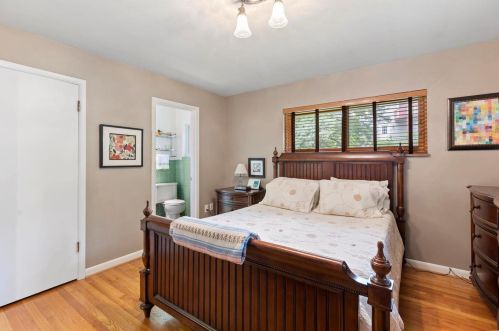 33 Ponca Trl, Saint Louis MO 63122-5105 exterior