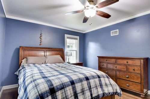 551 116, Milwaukee WI 53226-3610 exterior