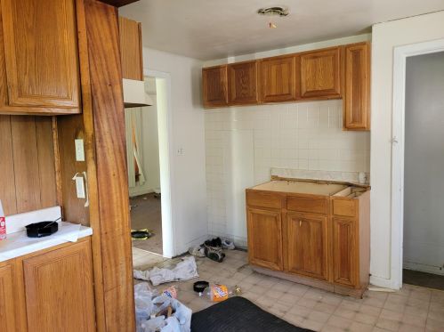 2601 Lincoln St, Gary, IN 46407-3829