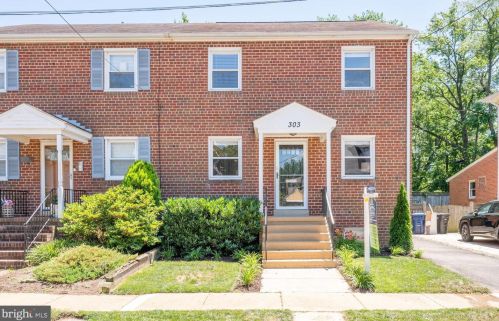 303 Raymond Ave, Alexandria VA 22301-1038 exterior