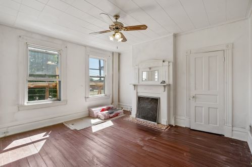 3529 Fleming Ave, Pittsburgh PA 15212-2113 exterior