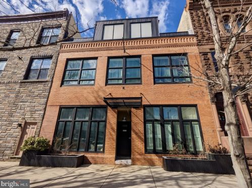 1222 Broad St, Philadelphia PA  19146-3119 exterior