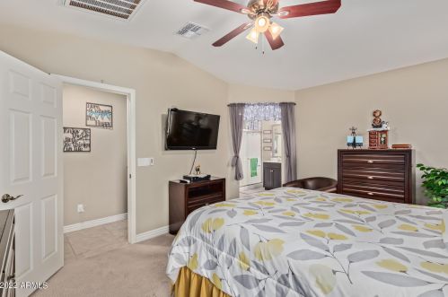 2005 Anderson Dr, Phoenix AZ 85022 exterior