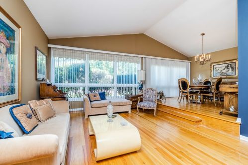 3929 Chase Ave, Chicago IL  60712-1003 exterior