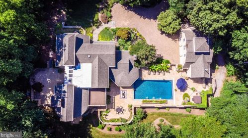 45 Poplar Point Rd, Edgewater, MD 21037-1222