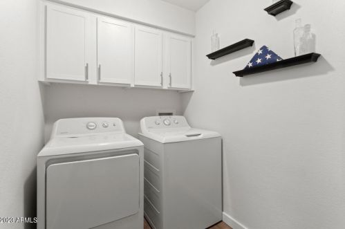 2519 Bluefield Ave, Phoenix AZ  85032-8004 exterior