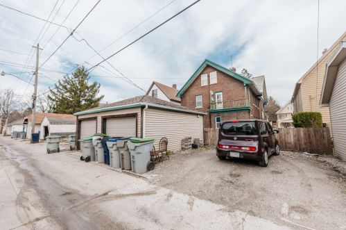 1009 29th St, Milwaukee WI  53215-1617 exterior