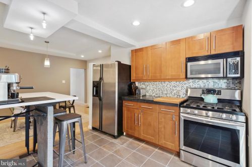 4328 Fleming St, Philadelphia PA 19128-4809 exterior