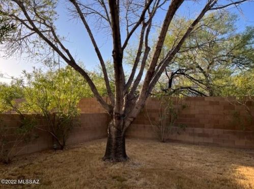 7751 Castle Valley Way, Tucson, AZ 85750-7040