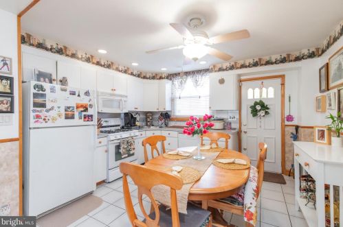 1945 Camac St, Philadelphia PA 19148-3510 exterior