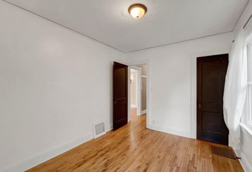 1365 Edgerton St, Saint Paul MN  55130-3429 exterior