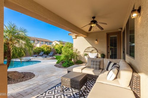 654 Bartlett Way, Chandler AZ  85248-5088 exterior