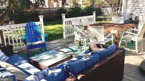 9126 Bradford Rd, Silver Spring MD 20901-4918 exterior