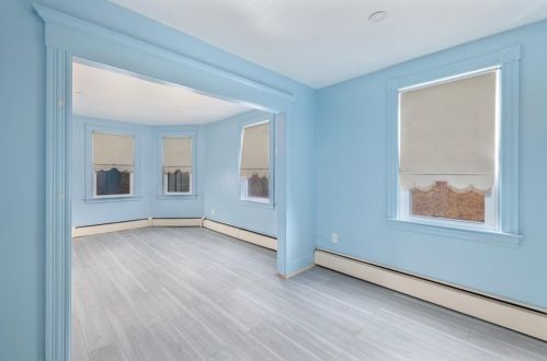 22 Oakland Ave, Providence RI  02919-4307 exterior