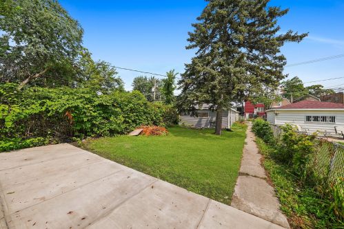 7141 Wabash Ave, Chicago IL 60628-7349 exterior