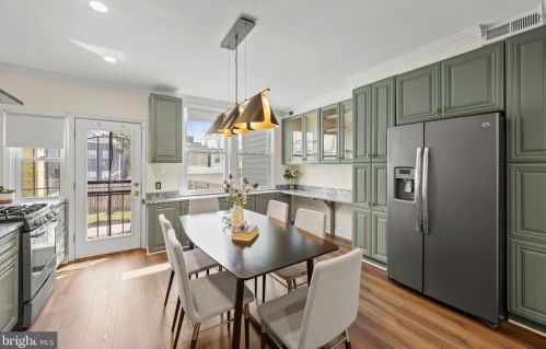 1423 Holbrook St, Washington DC 20002-2908 exterior