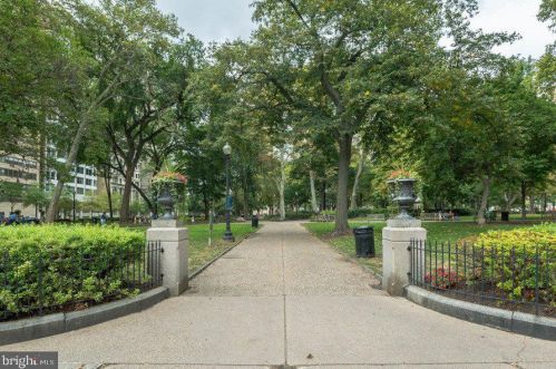 219 18th St, Philadelphia PA 19103-6141 exterior