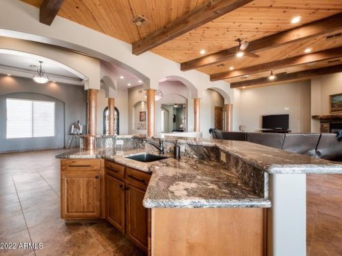 39618 12 St, Phoenix AZ 85086-8850 exterior