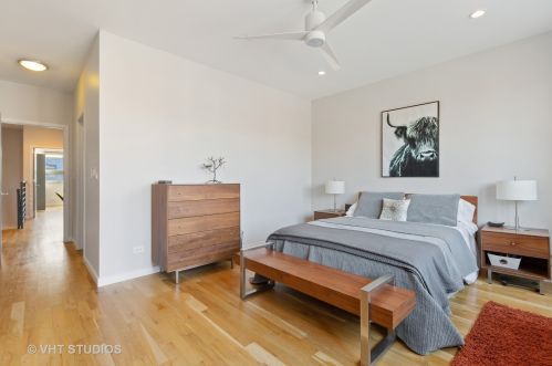 2237 Erie St, Chicago IL 60644-1714 exterior