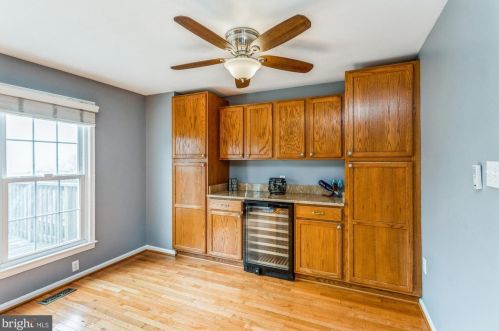 7409 Duddington Dr, Alexandria VA 22315-3847 exterior