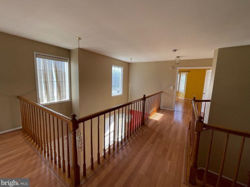 12 Colebrook Ct, Princeton NJ 08540-7050 exterior