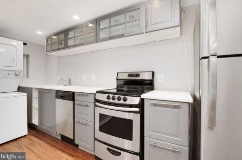 3232 Warder St, Washington DC 20010-2523 exterior